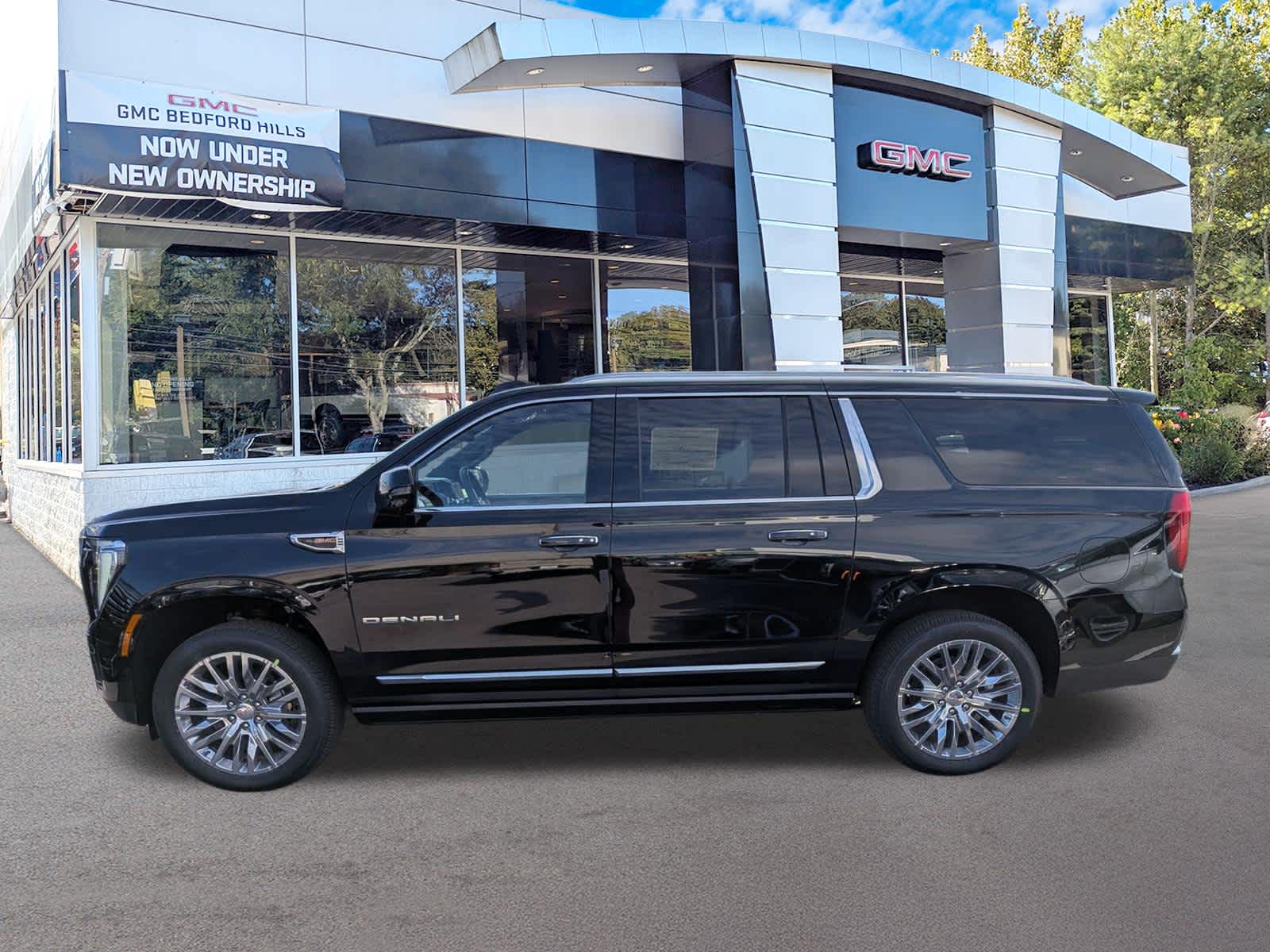 2027 GMC Yukon XL Denali - Photo 6