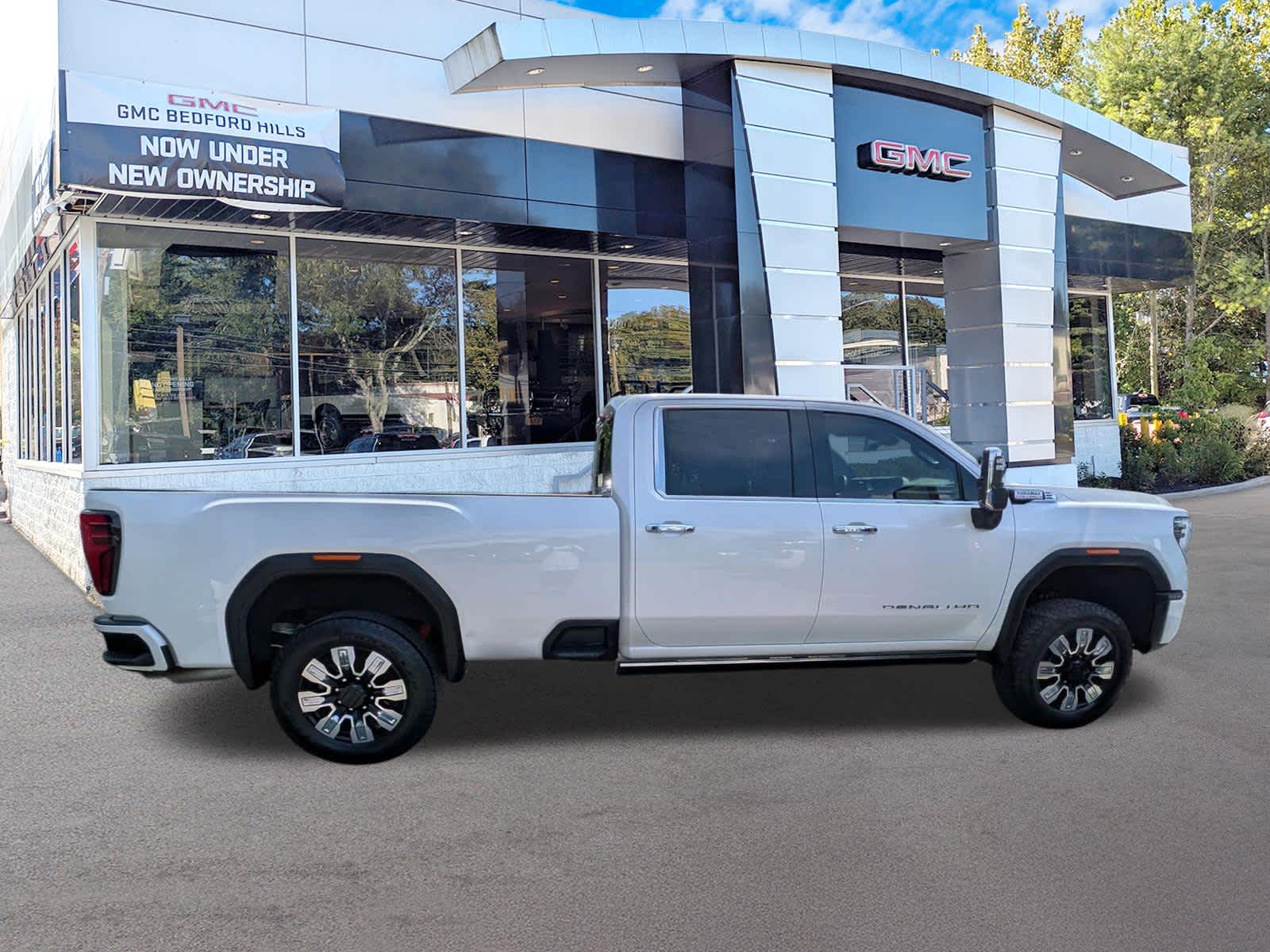 2024 GMC Sierra 2500HD Denali