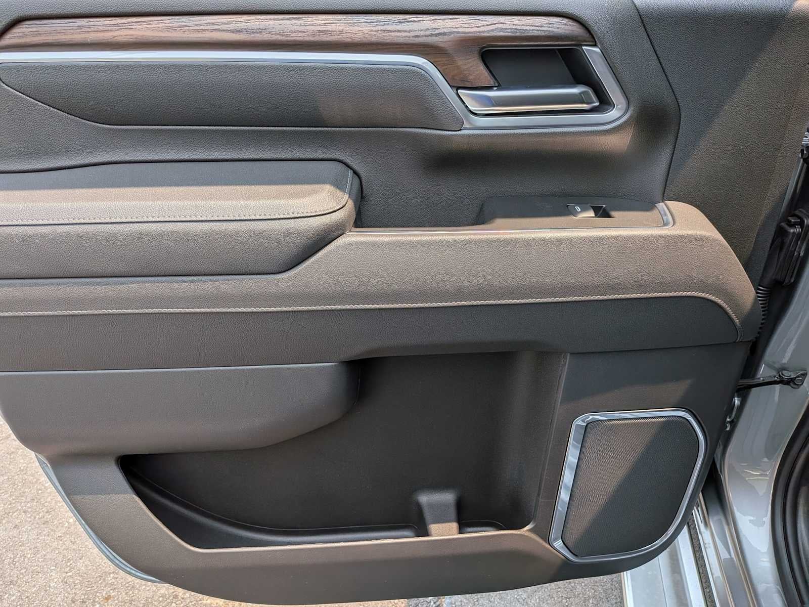2026 GMC Sierra 2500HD SLT