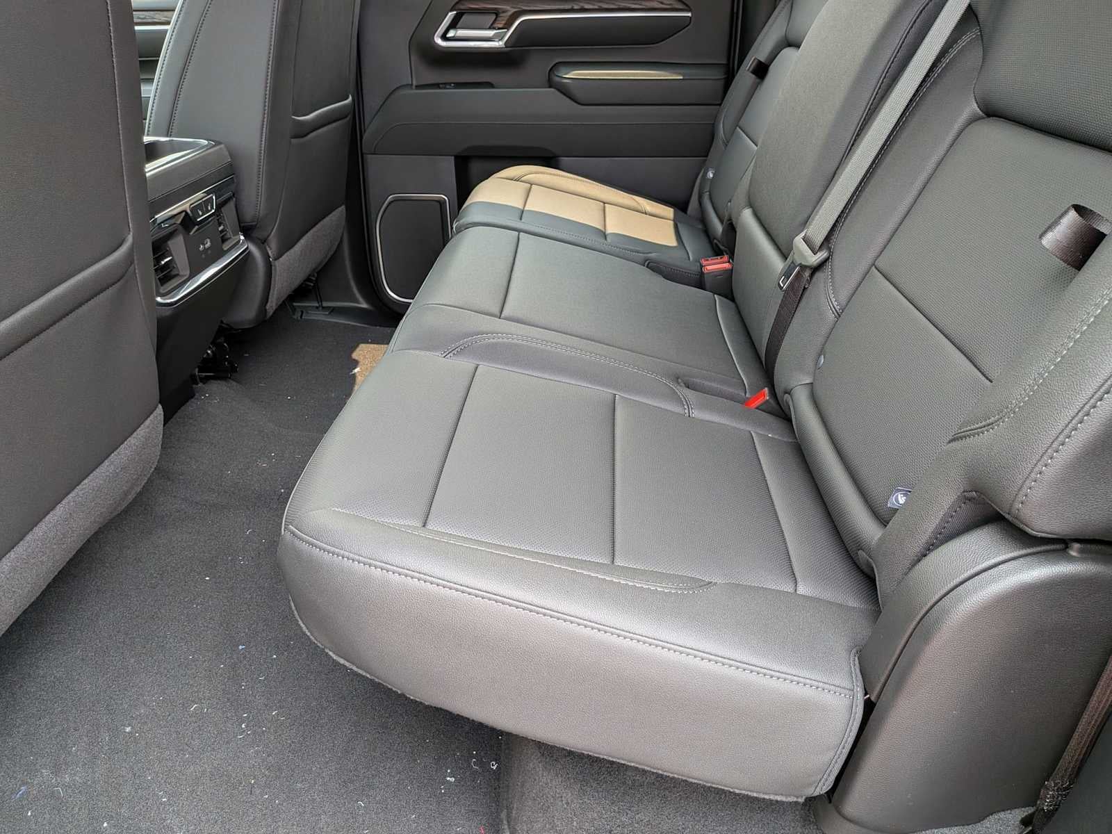 2026 GMC Sierra 2500HD SLT