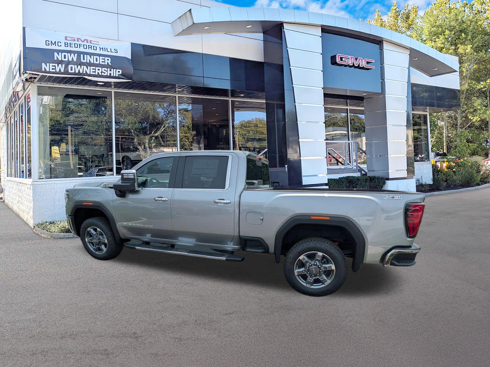 2026 GMC Sierra 2500HD SLT