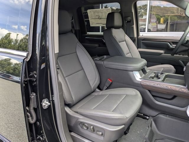 2025 GMC Sierra 2500HD SLT