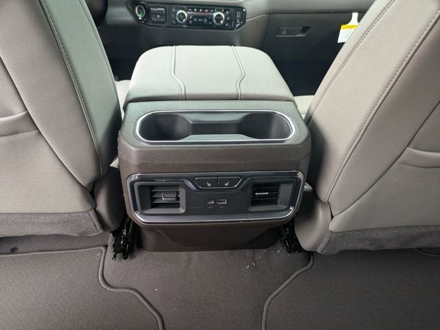 2025 GMC Sierra 3500 HD SLT