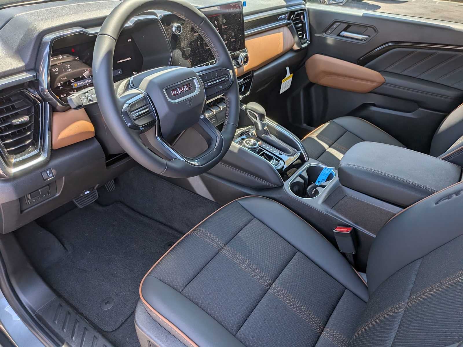 2026 GMC Canyon 4WD AT4