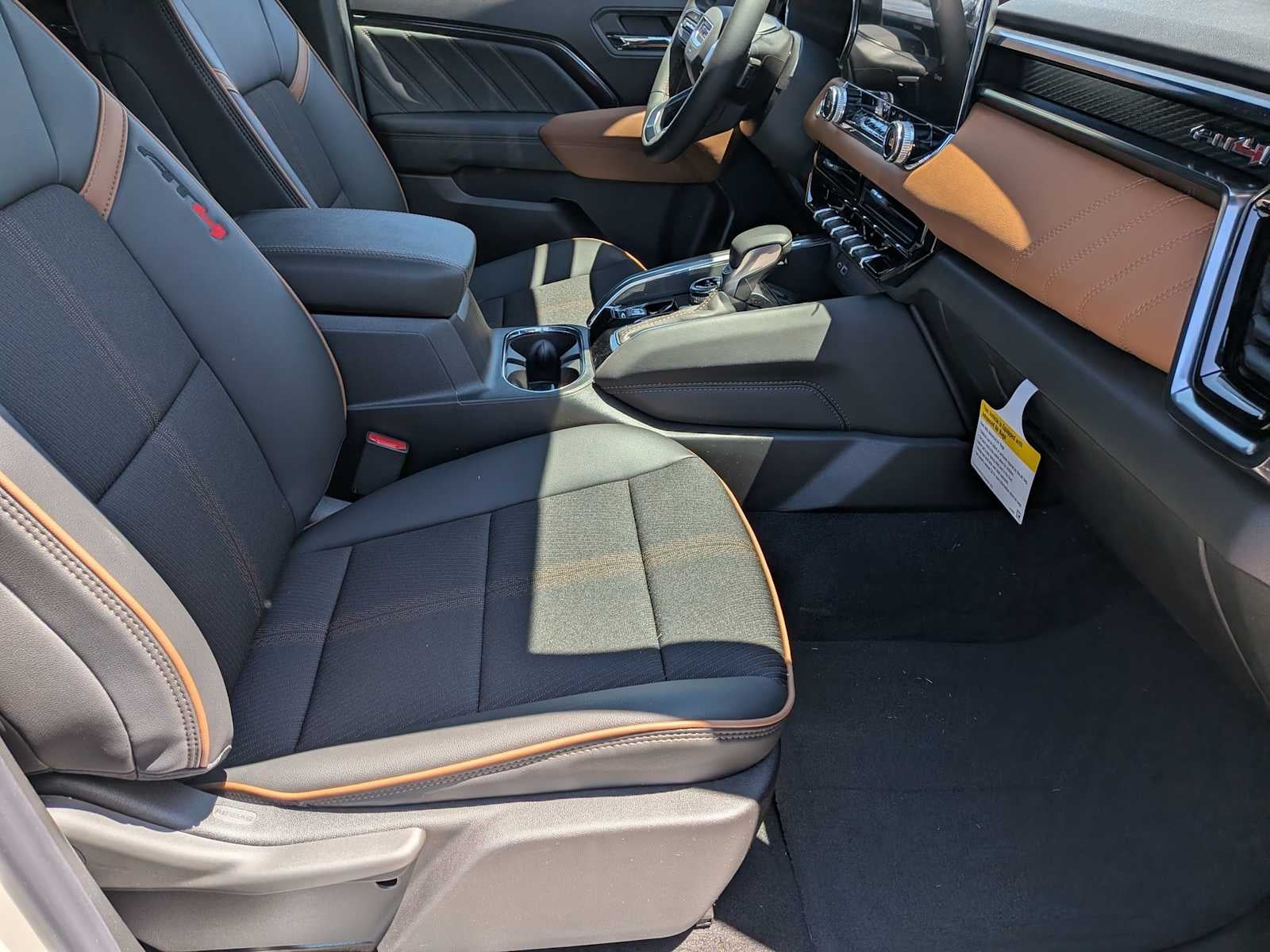2026 GMC Canyon 4WD AT4
