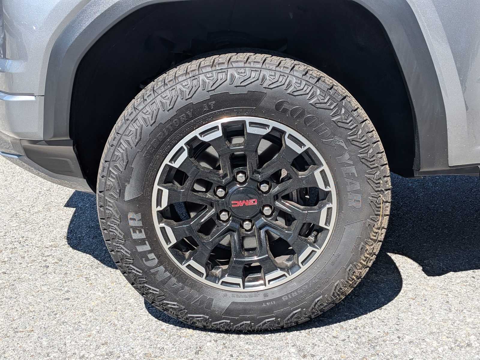 2026 GMC Canyon 4WD AT4