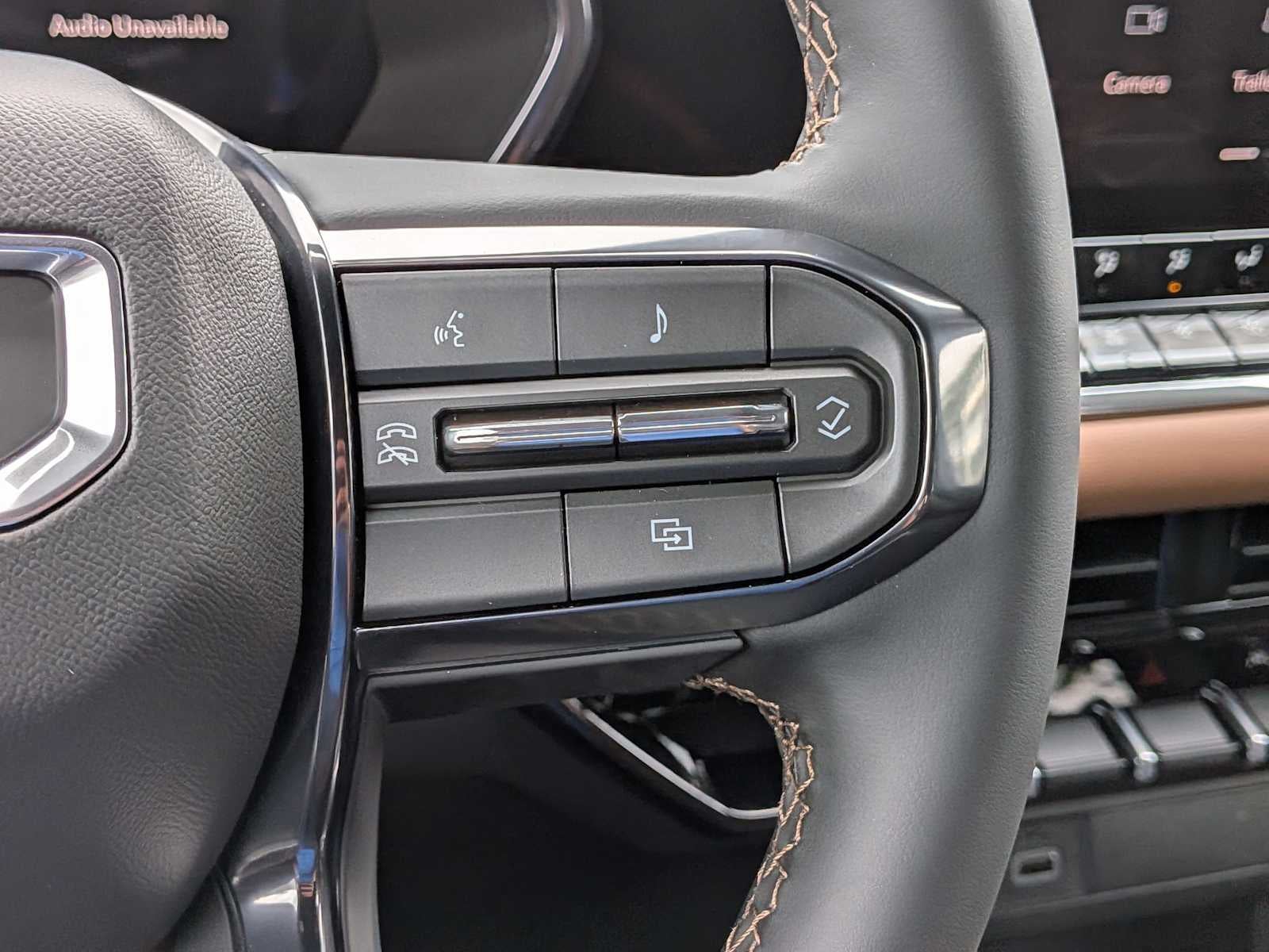2026 GMC Canyon AT4 - Photo 17
