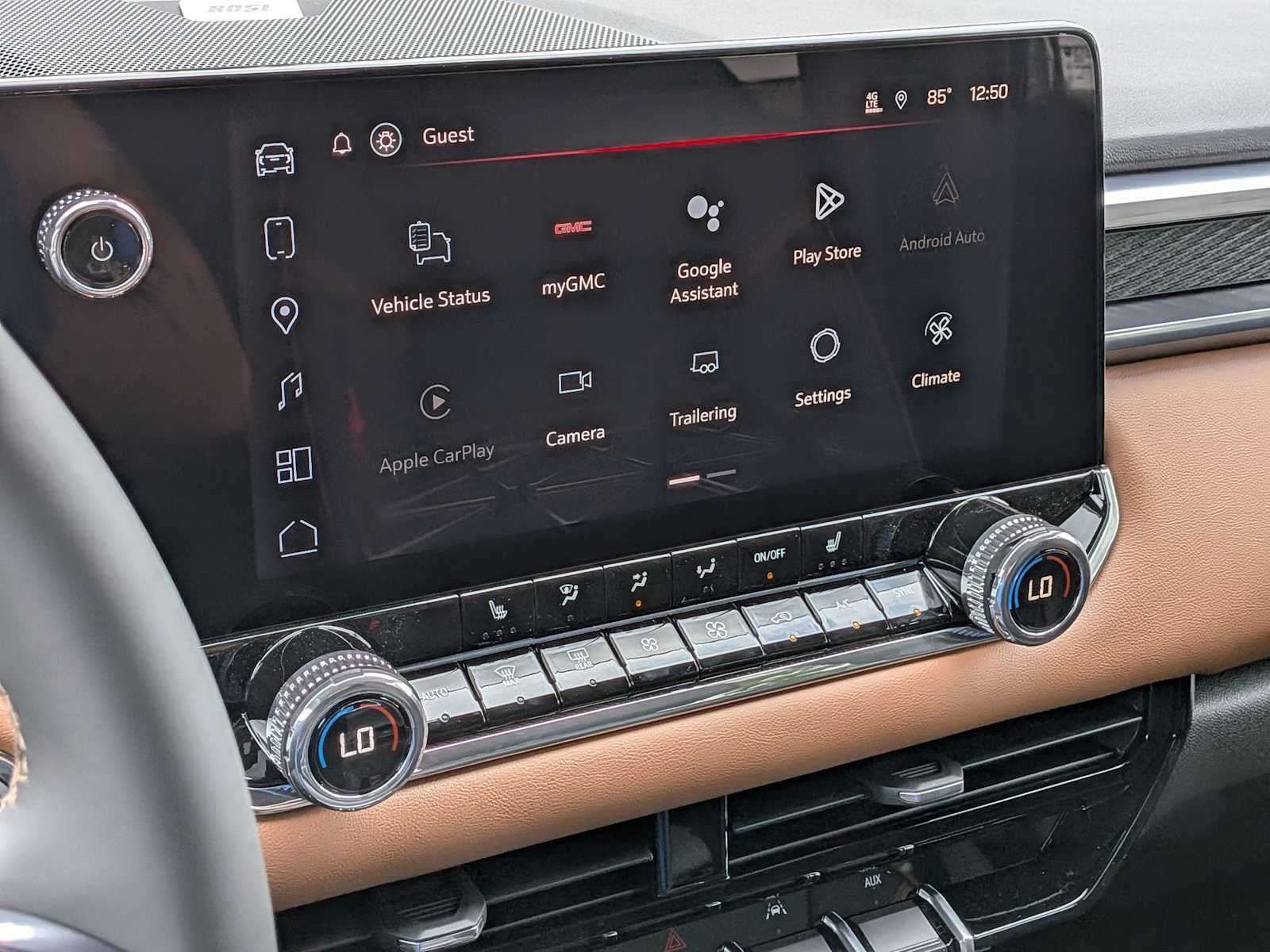 2026 GMC Canyon AT4 - Photo 22