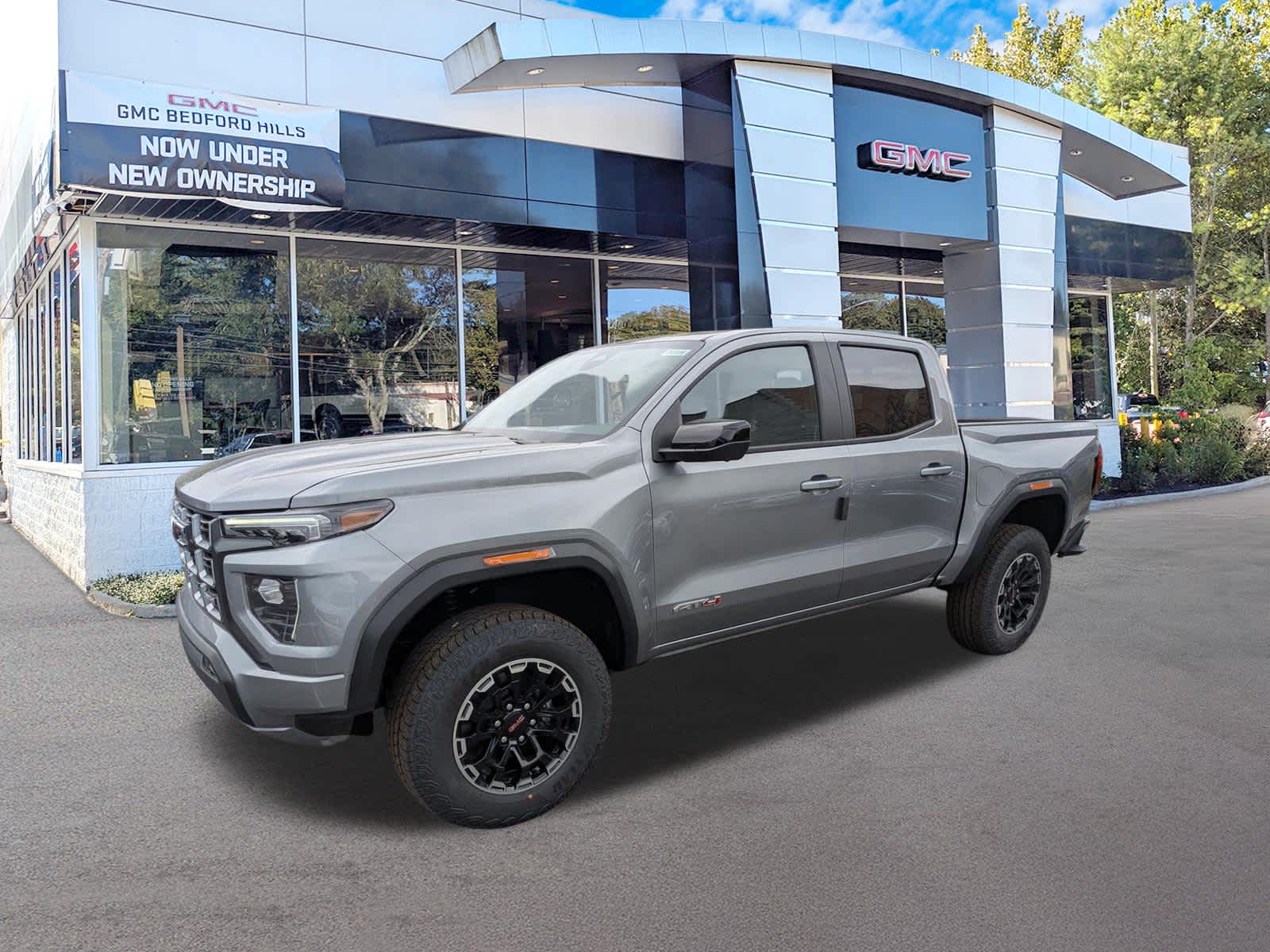 2026 GMC Canyon AT4 - Photo 7