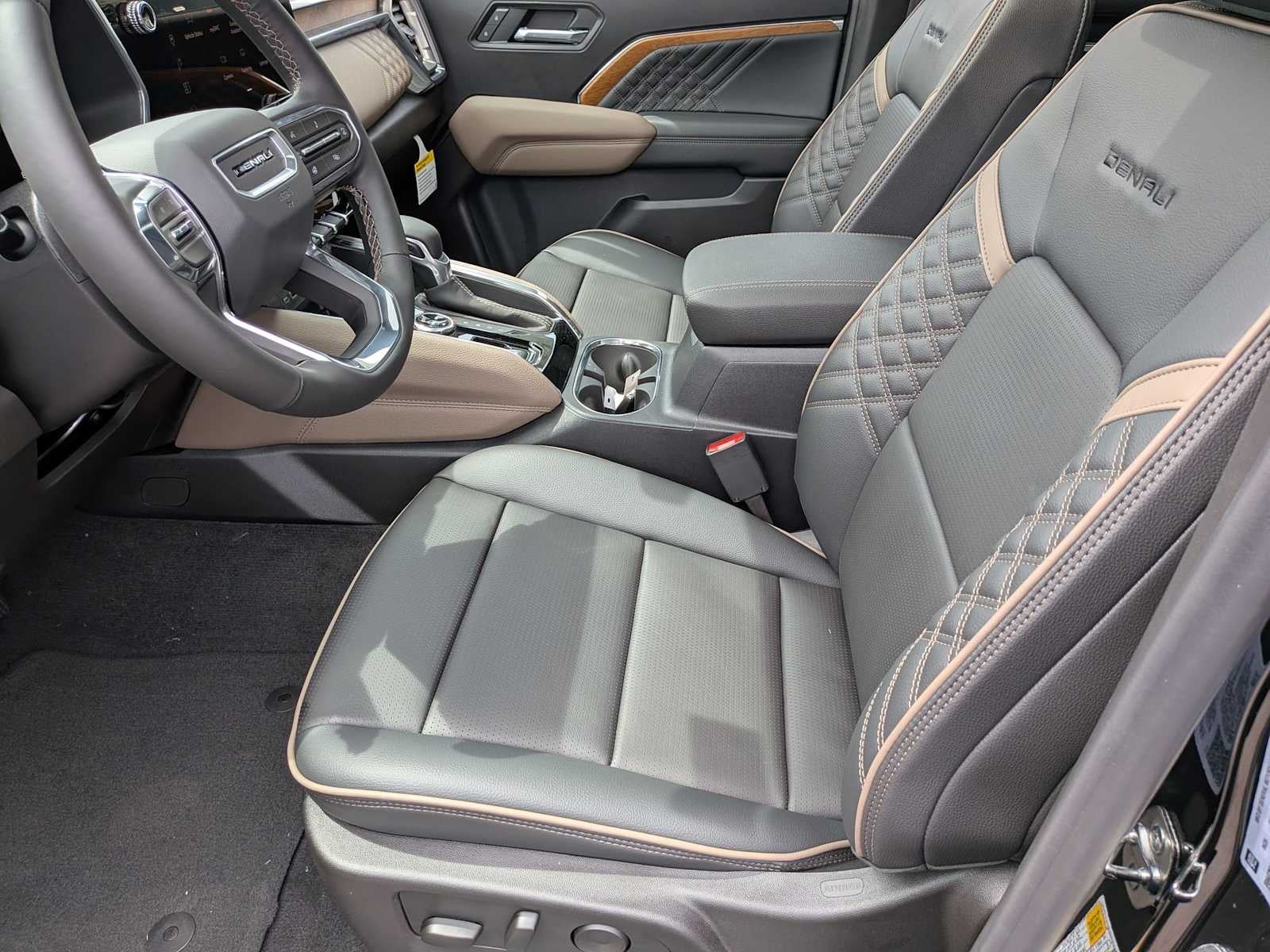 2026 GMC Canyon 4WD Denali