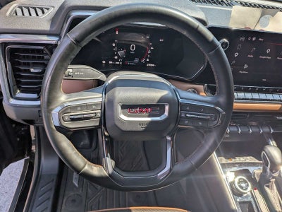 2023 GMC Canyon 4WD AT4