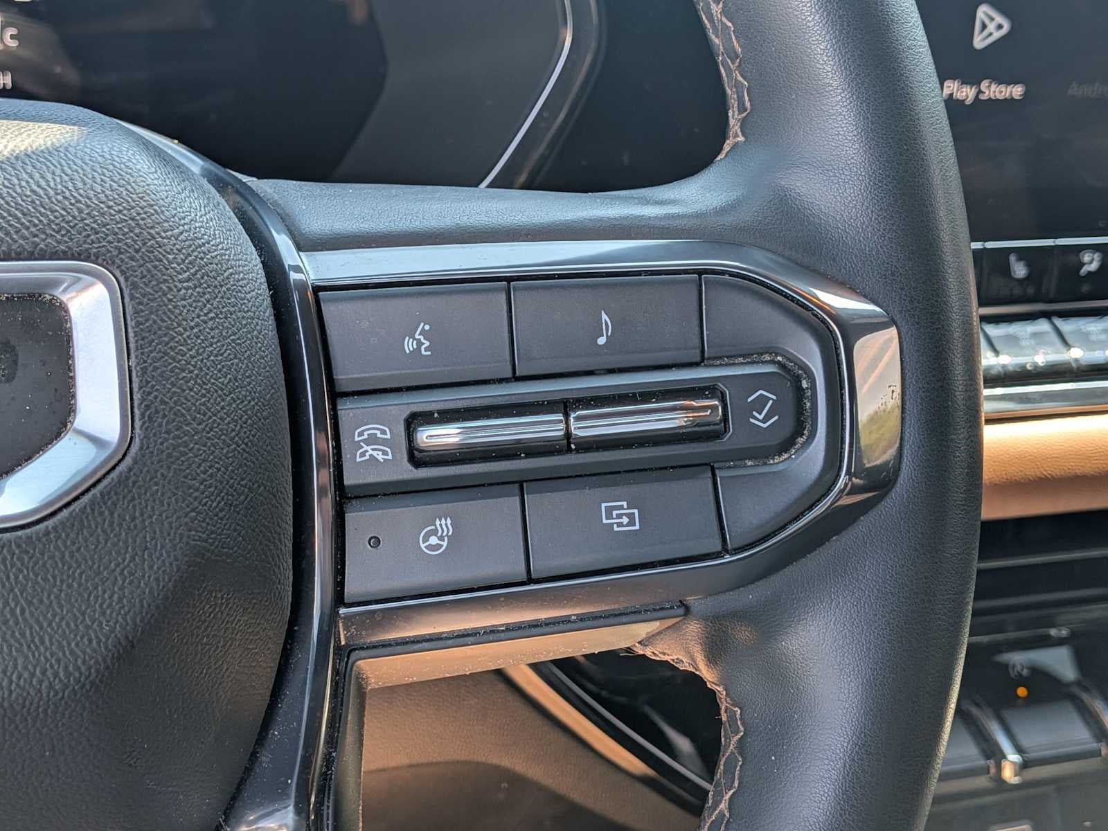 2023 GMC Canyon 4WD AT4