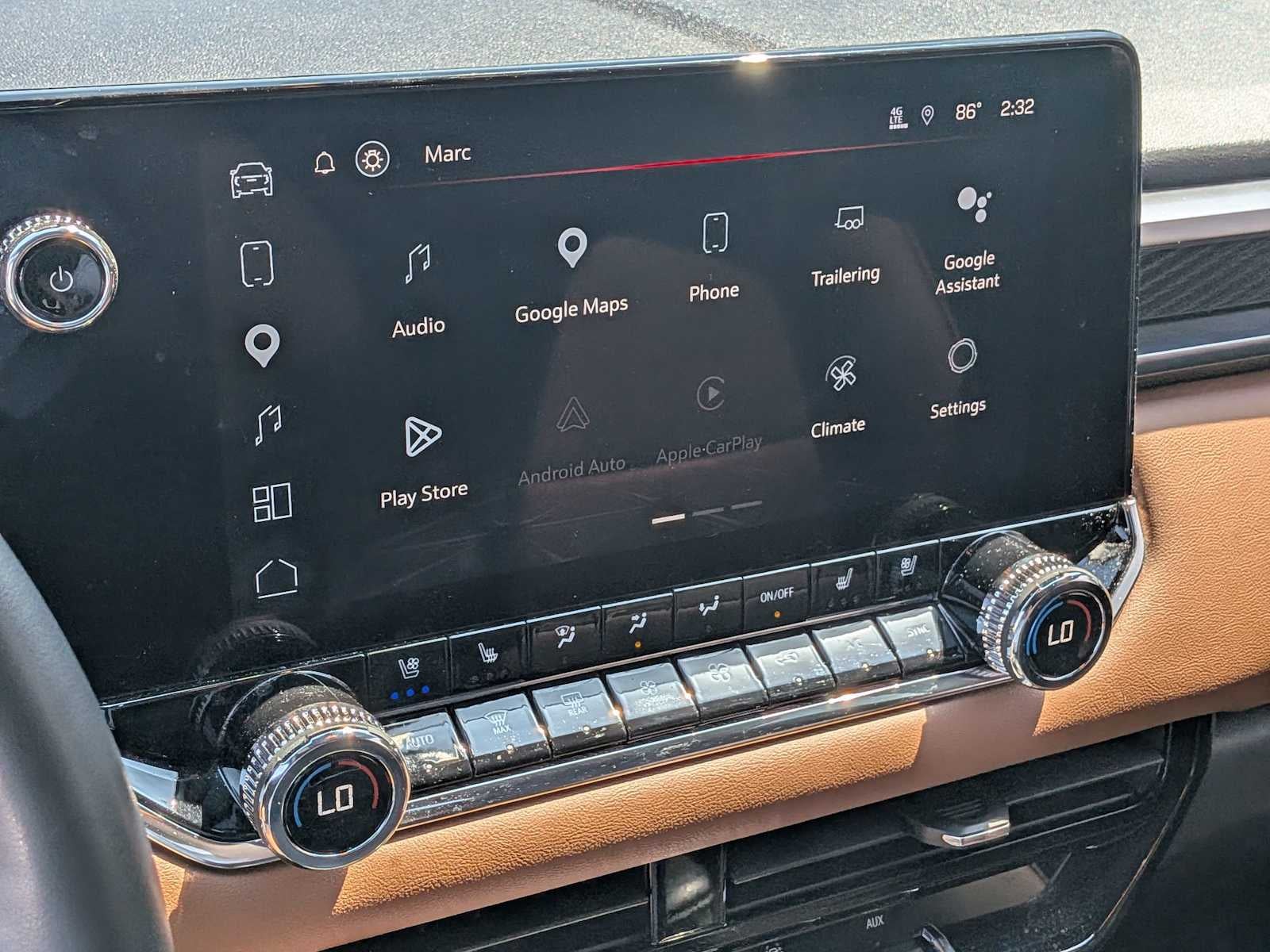 2023 GMC Canyon 4WD AT4