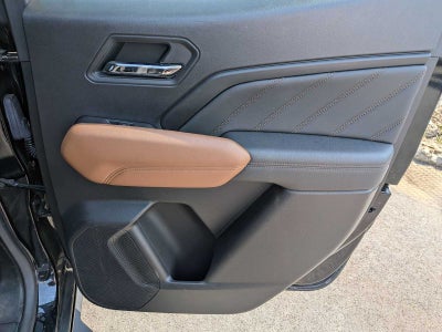 2023 GMC Canyon 4WD AT4