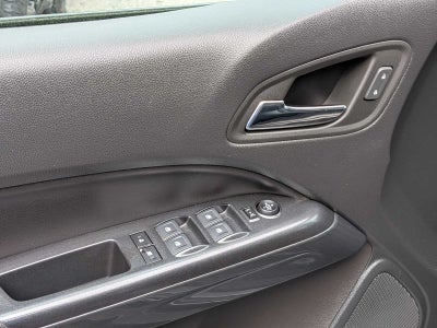 2022 GMC Canyon 4WD AT4 w/Leather