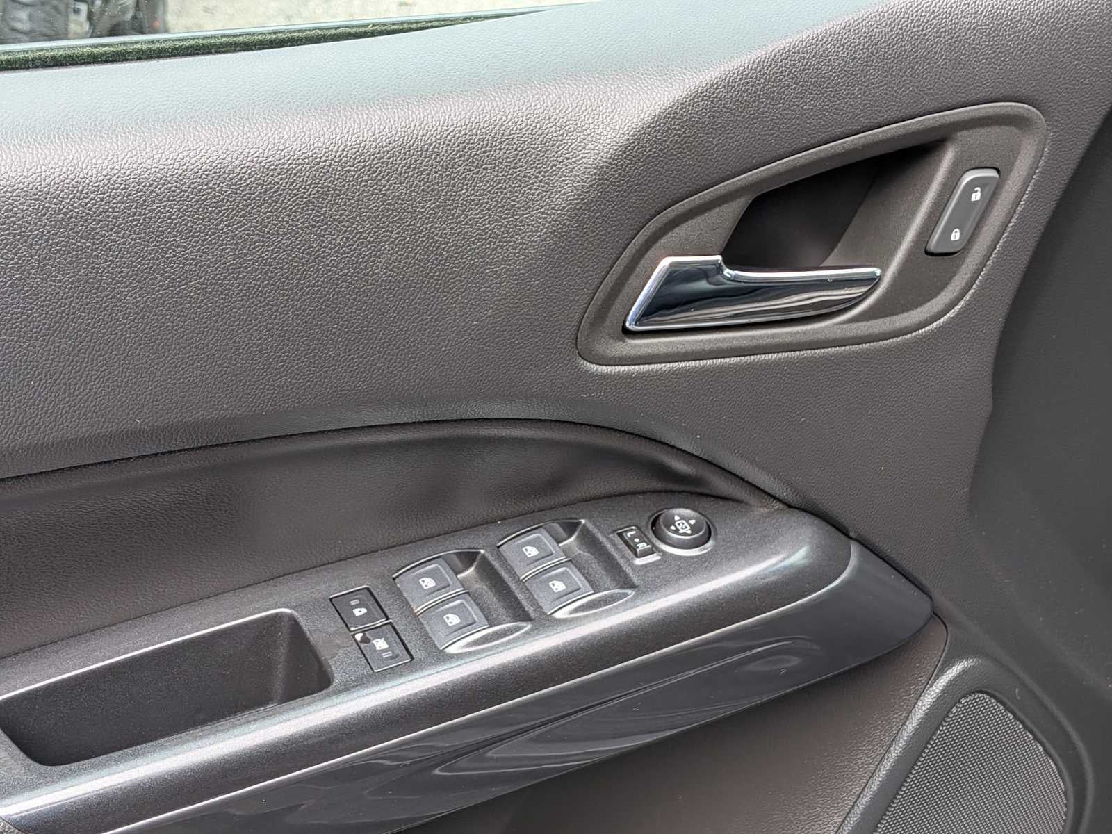 2022 GMC Canyon 4WD AT4 w/Leather