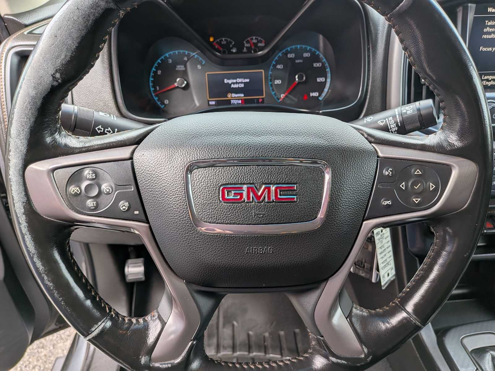 2022 GMC Canyon 4WD AT4 w/Leather