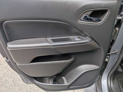 2022 GMC Canyon 4WD AT4 w/Leather