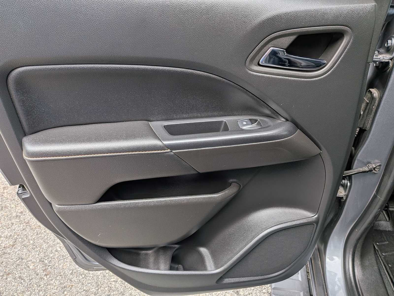 2022 GMC Canyon 4WD AT4 w/Leather