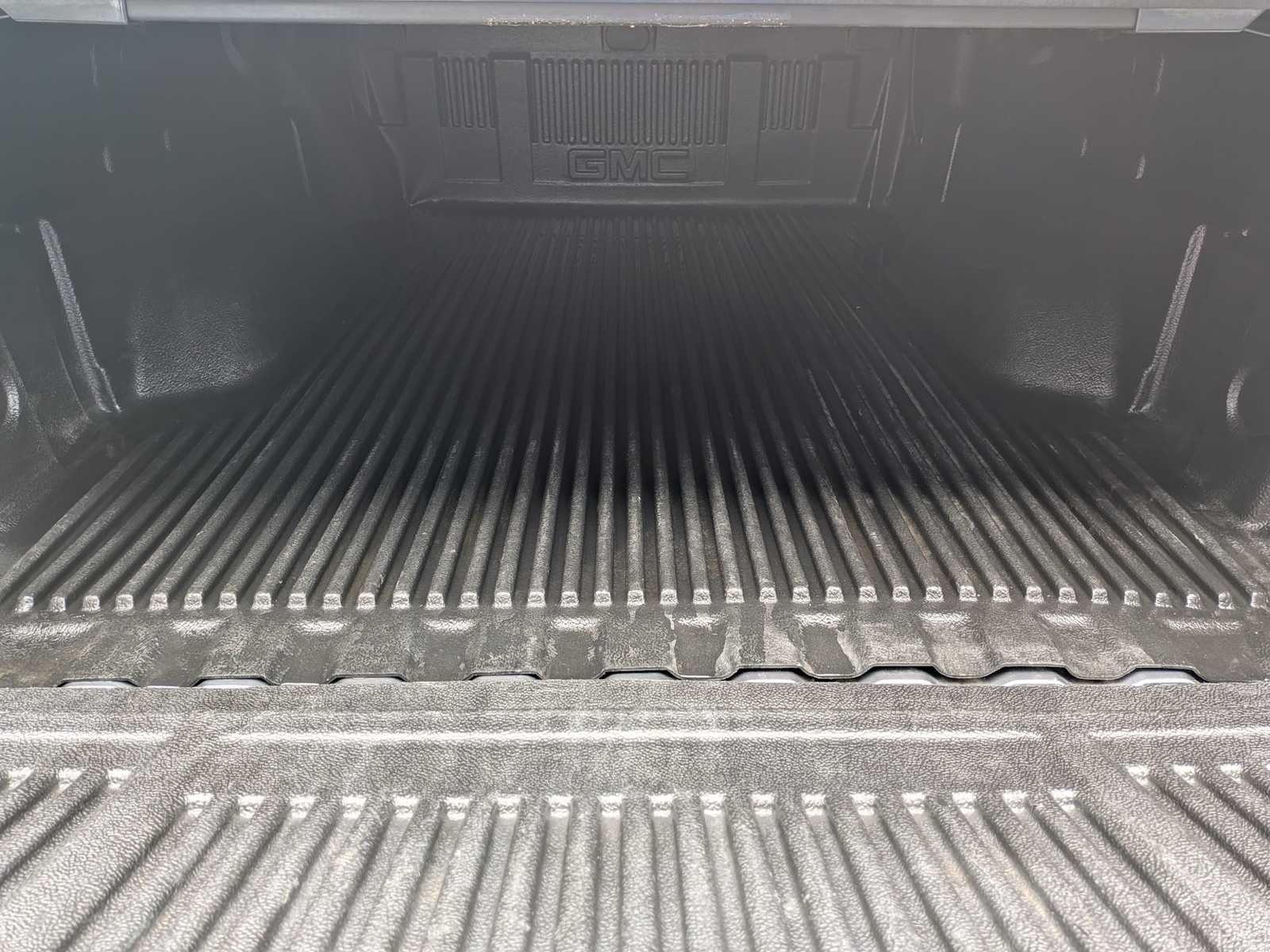 2022 GMC Canyon 4WD AT4 w/Leather
