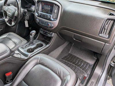 2022 GMC Canyon 4WD AT4 w/Leather