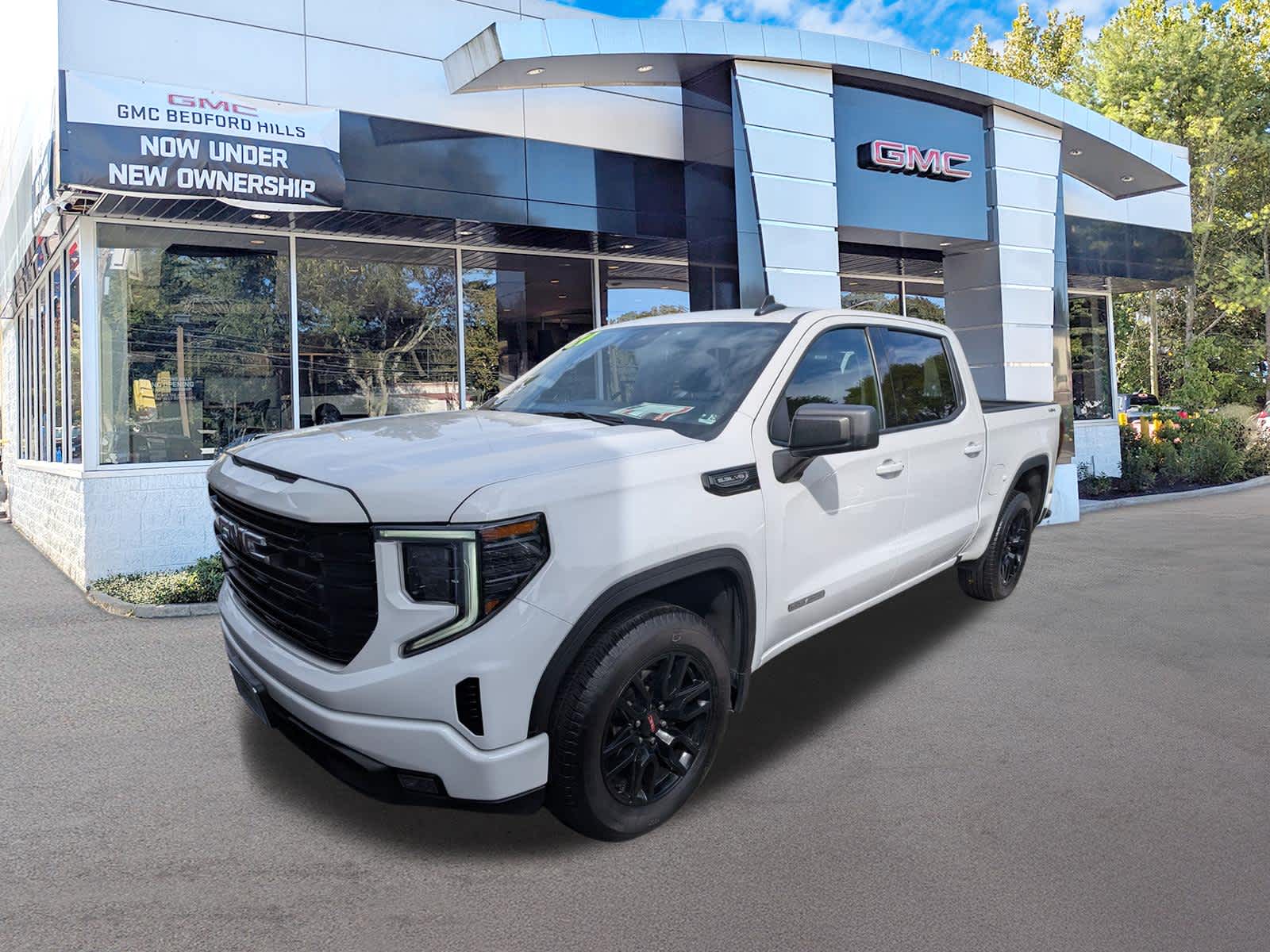 2024 GMC Sierra 1500 Elevation