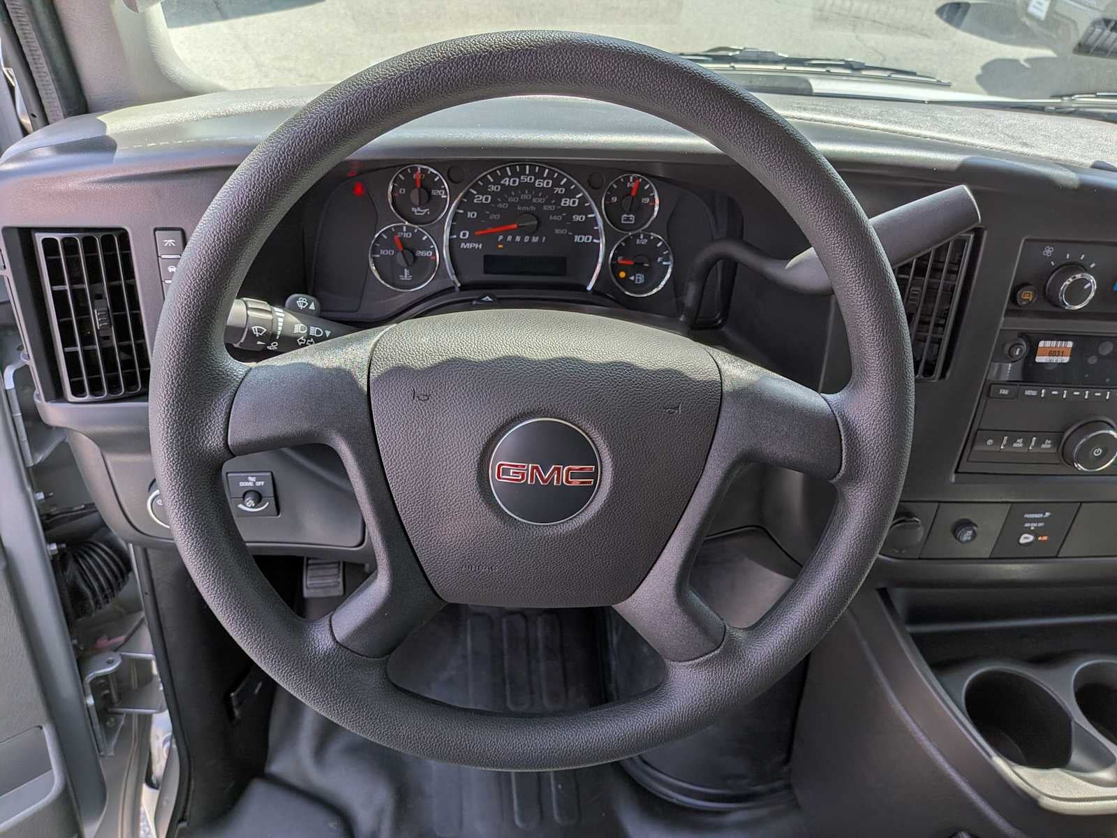 2026 GMC Savana Cargo Van RWD 2500 135"