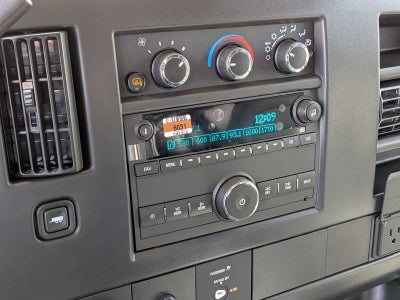 2026 GMC Savana Cargo Van RWD 2500 135"