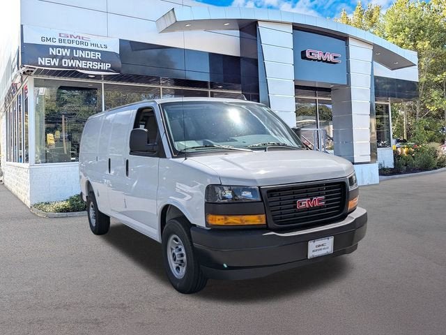 2025 GMC Savana Cargo Van RWD 2500 135"