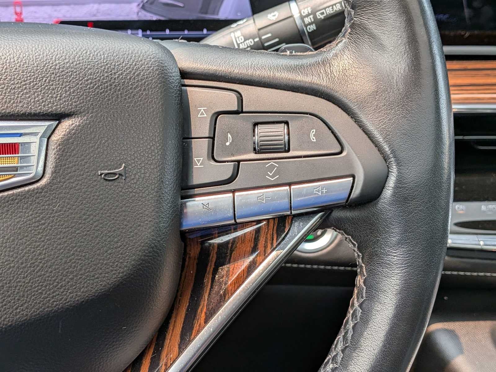 2024 Cadillac Escalade 4WD Premium Luxury