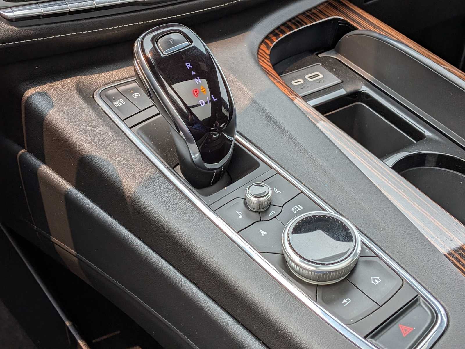 2024 Cadillac Escalade 4WD Premium Luxury