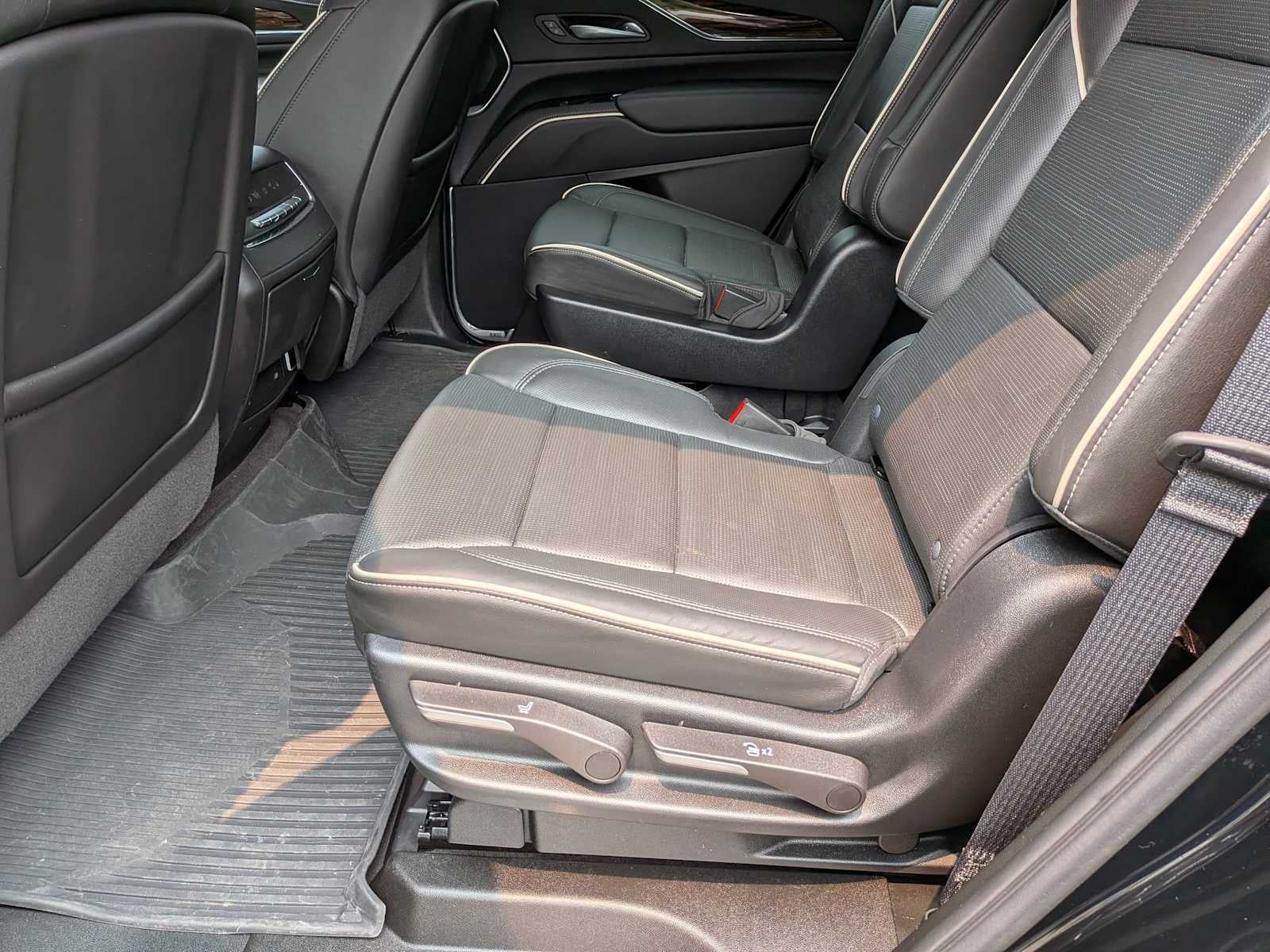 2024 Cadillac Escalade 4WD Premium Luxury