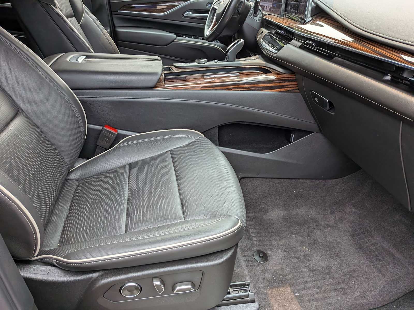 2024 Cadillac Escalade 4WD Premium Luxury