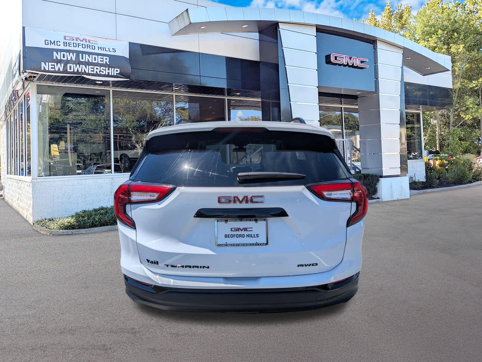 2023 GMC Terrain SLE