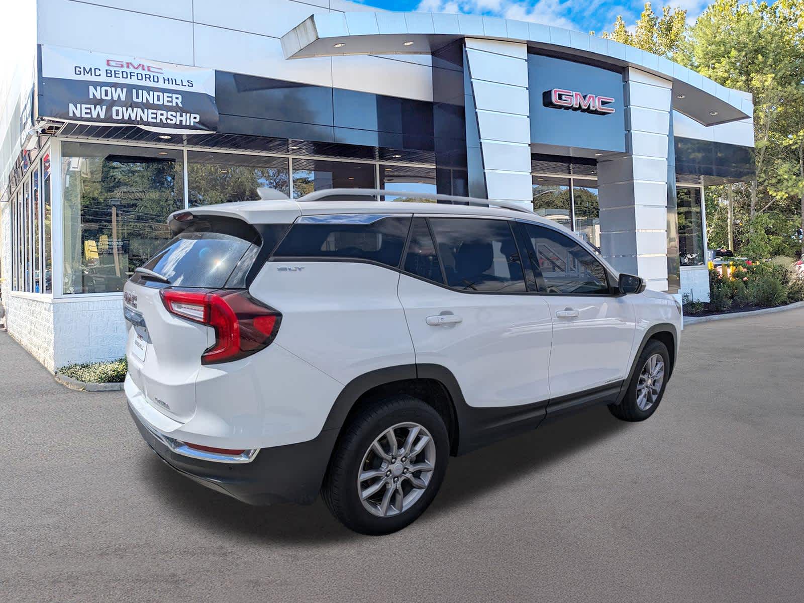 2022 GMC Terrain SLT