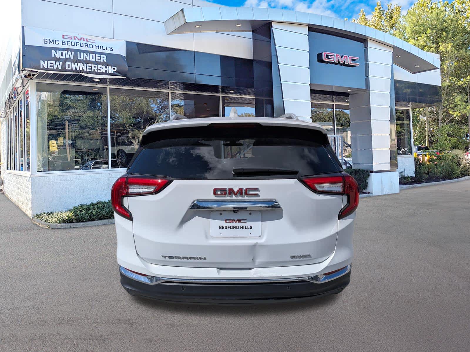 2022 GMC Terrain SLT