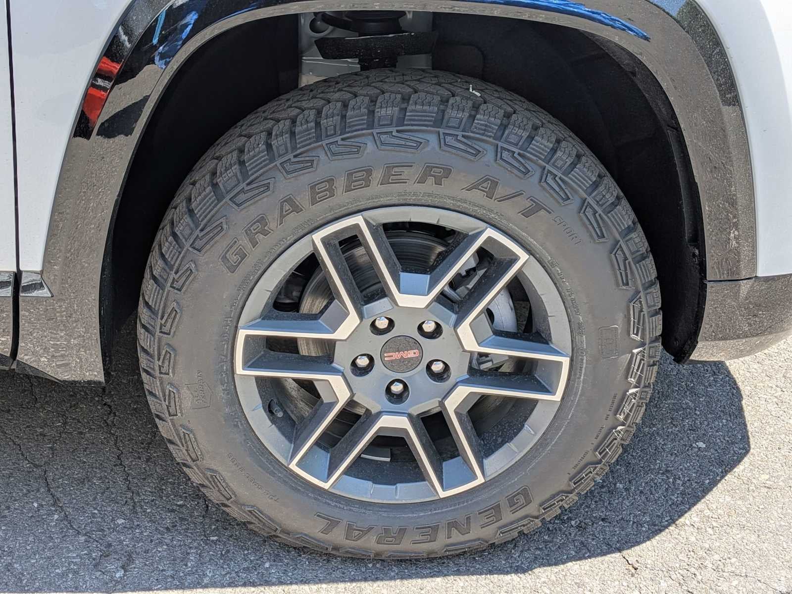 2026 GMC Terrain AWD AT4