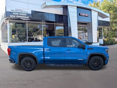2022 GMC Sierra 1500 Elevation