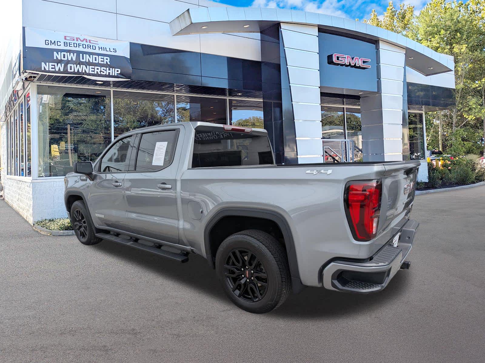 2024 GMC Sierra 1500 Elevation