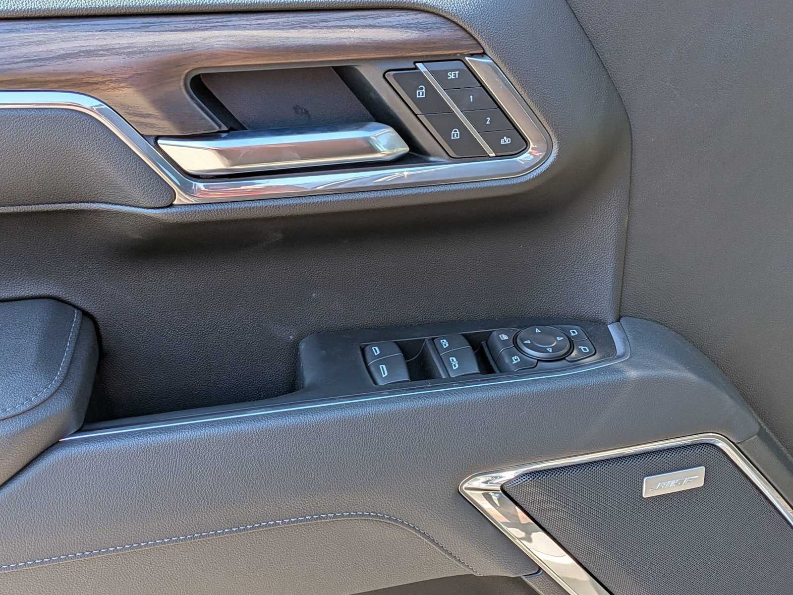2026 GMC Sierra 1500 SLT - Photo 14