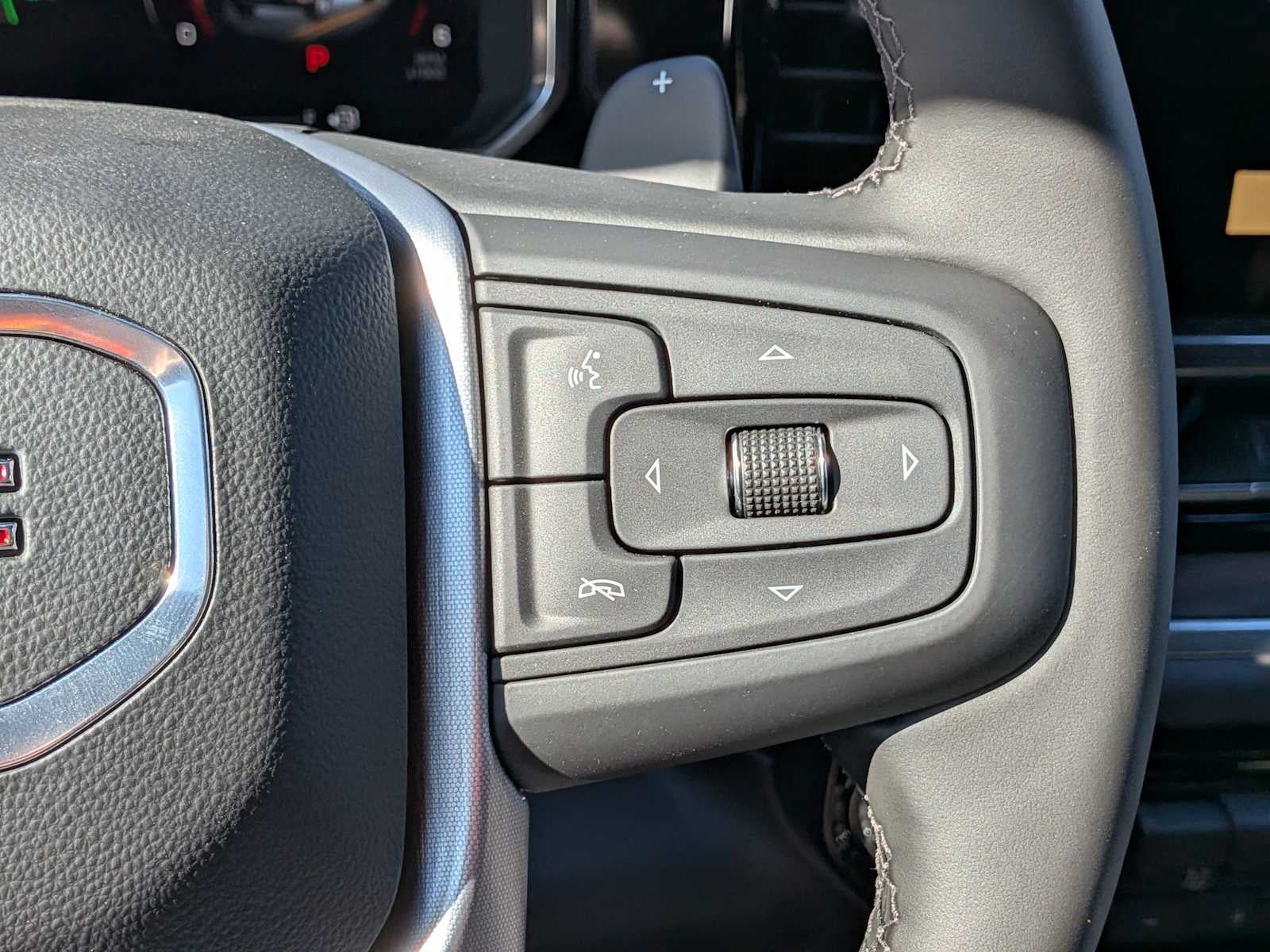 2026 GMC Sierra 1500 SLT - Photo 17