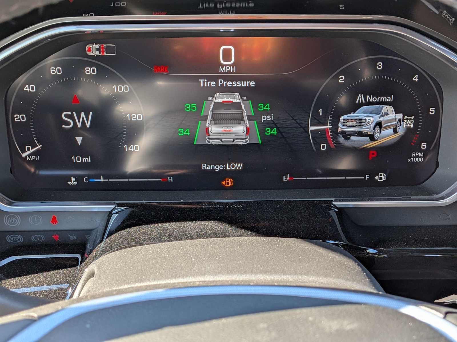 2026 GMC Sierra 1500 SLT - Photo 18