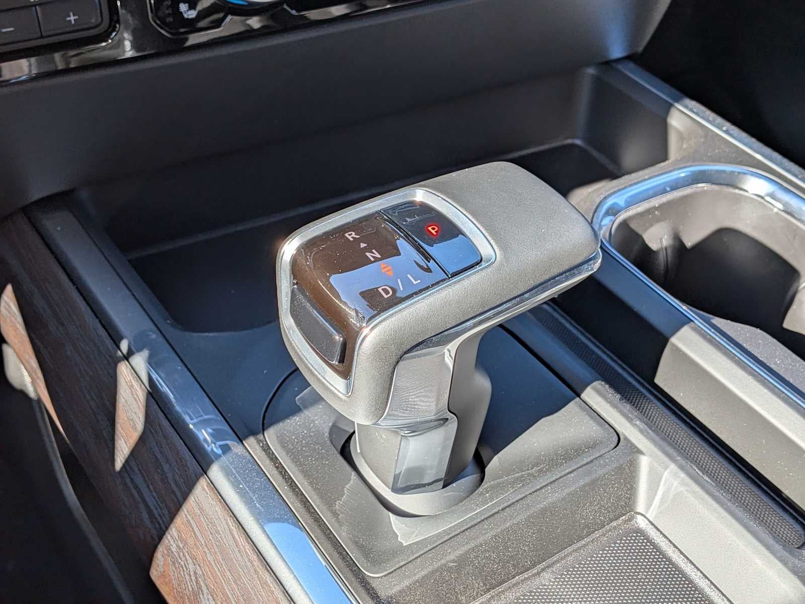 2026 GMC Sierra 1500 SLT - Photo 20