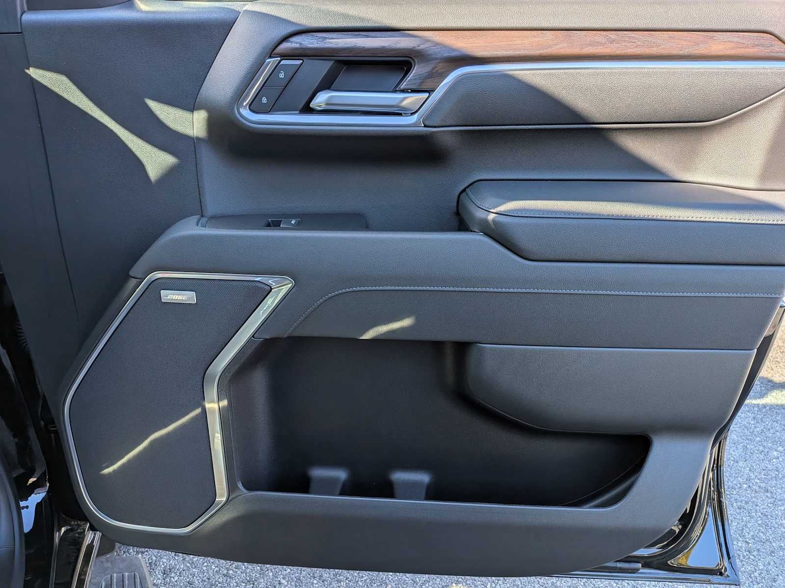 2026 GMC Sierra 1500 SLT - Photo 34