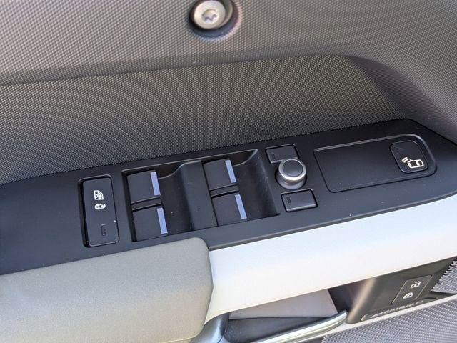 2021 Land Rover Defender S